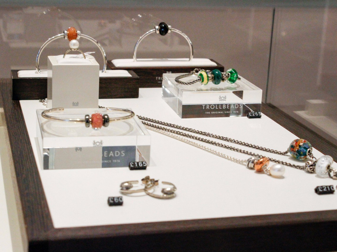 Taylor & Co Master Goldsmiths景点图片