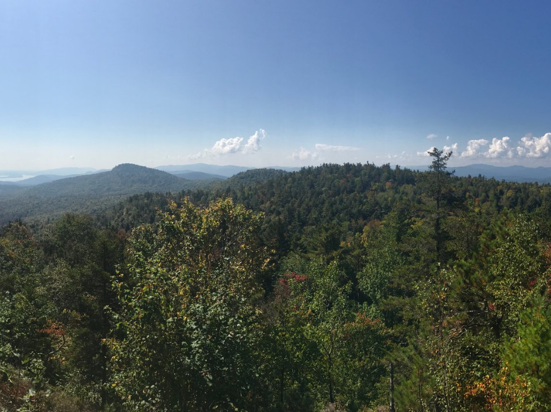 Cat and Thomas Mountains-Bolton Landing必去景点