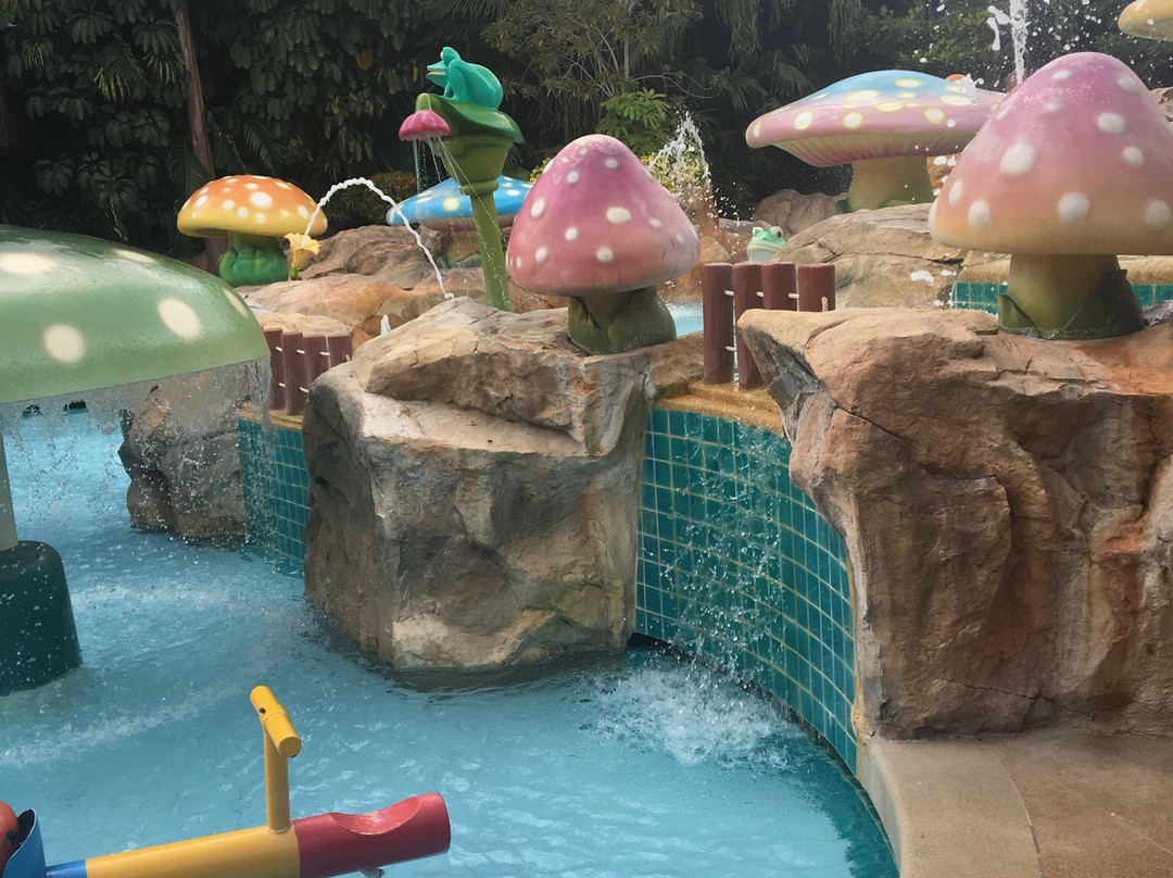 Fantasia Lagoon Water Park-暖武里必去景点