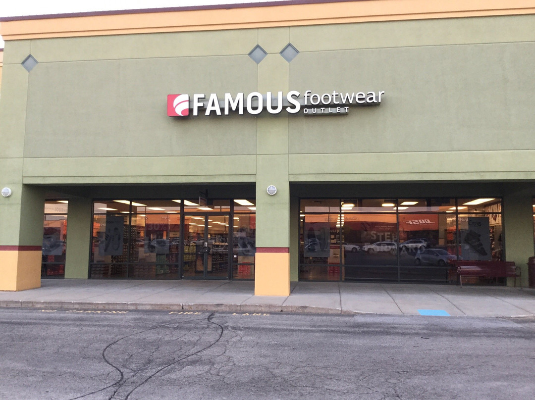 Johnson Creek Premium Outlets-Johnson Creek必去景点