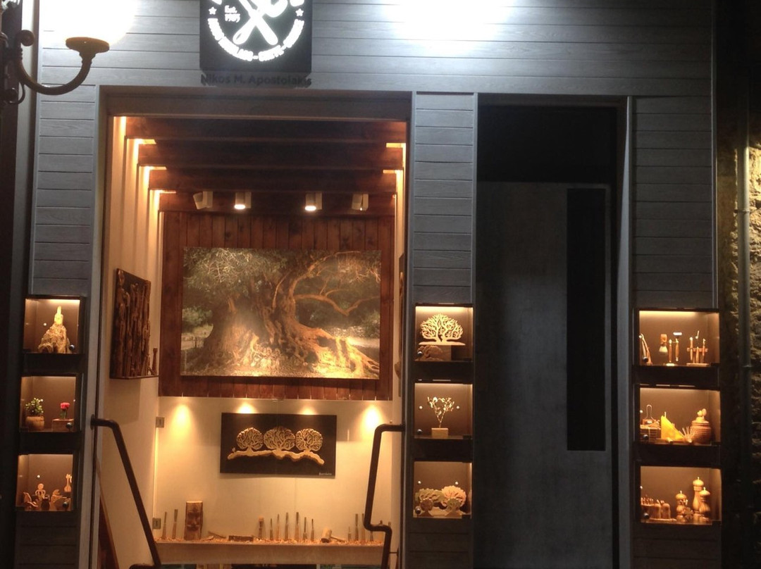 Art on Olive Wood-Agios Nikolaos必去景点