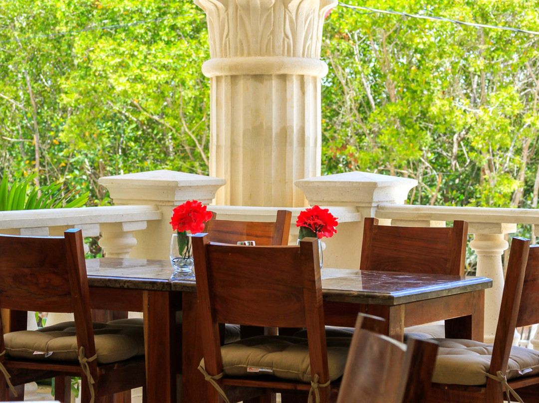 Soliman Bay餐馆和美食-Cielo Maya