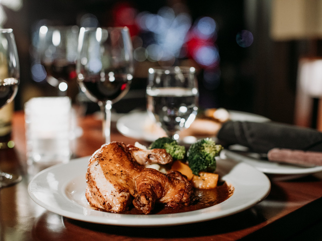 21 Steps Kitchen & Bar