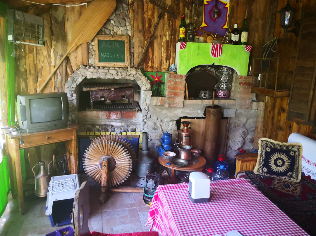 Nazlı Ev Kahvaltı Restaurant