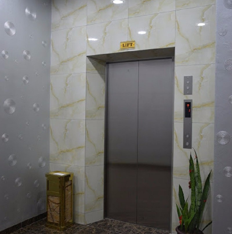 ID Hotel Yayasan主图