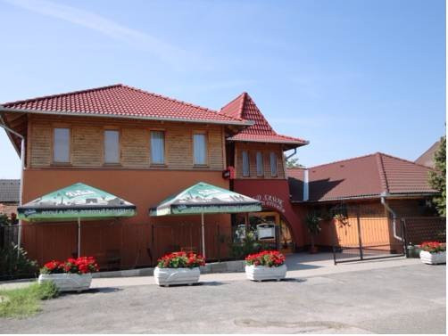 Zöld Sasok Étterem És Panzió主图