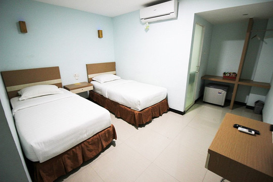 Ujung Serdang酒店住宿-Amaliun Hotel