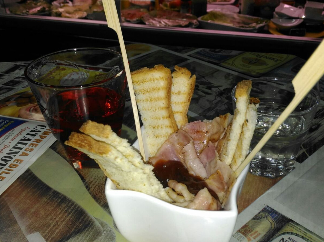Billiard's Cafe景点图片