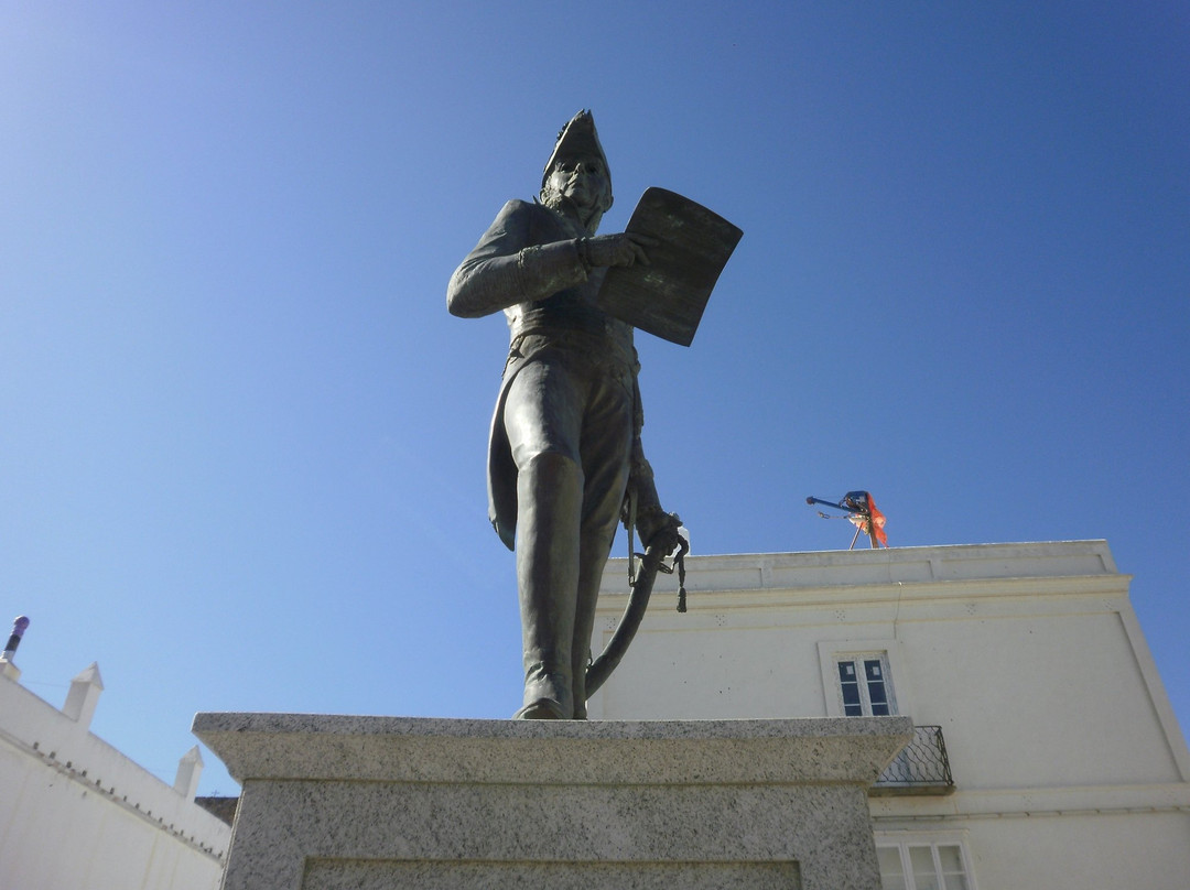 Monumento al General Copons-塔里法必去景点