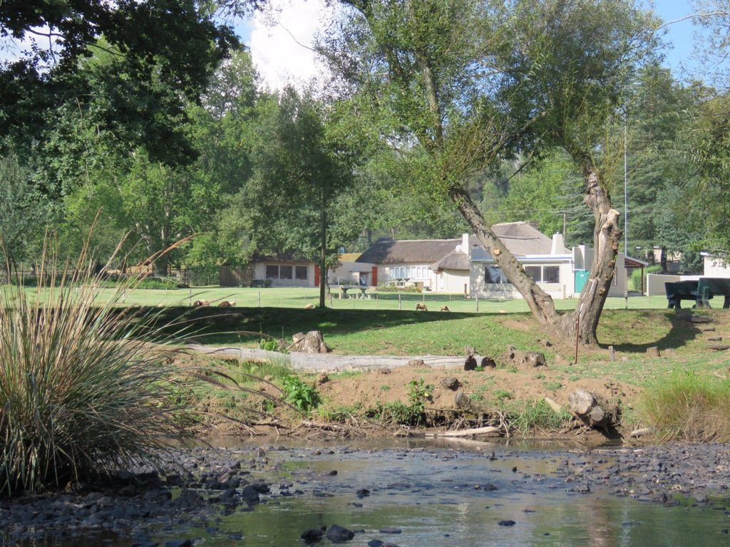 Riverside Manor