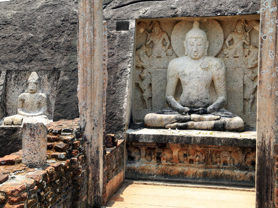 Thanthirimale-马纳尔必去景点