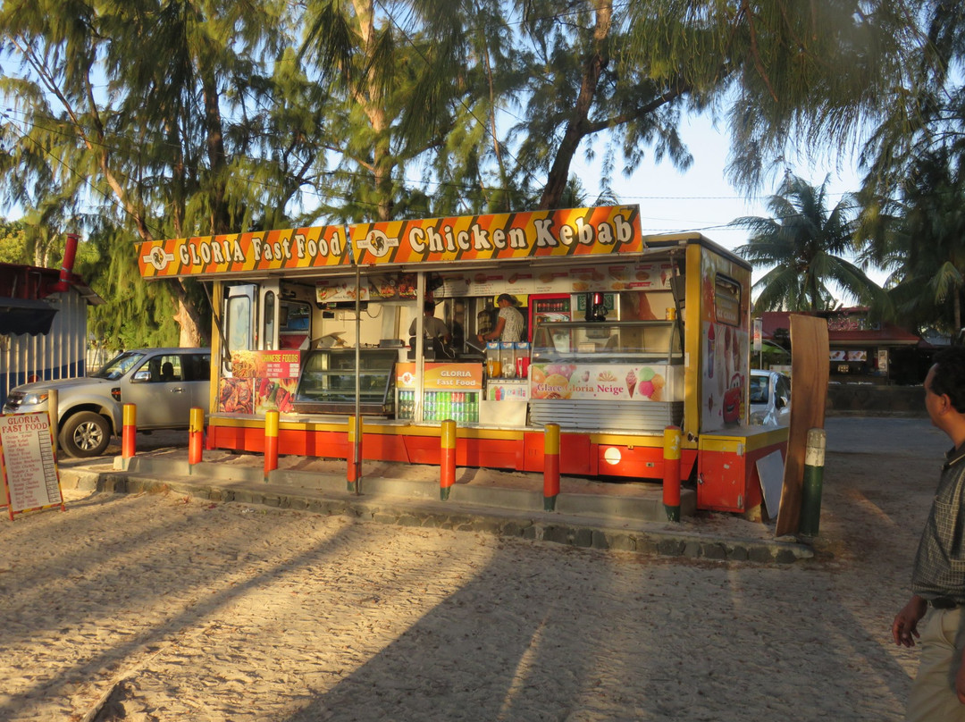 Gloria Chiken Kebab