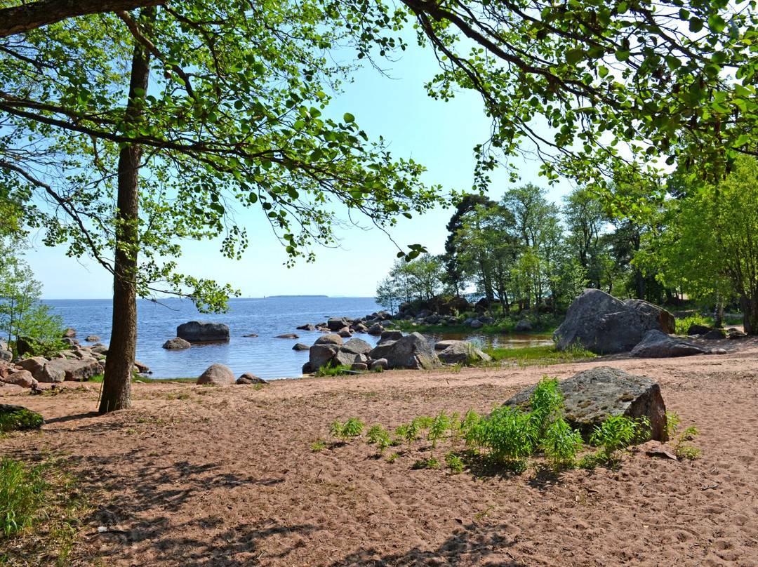 Beach Mansikkalahti-科特卡必去景点