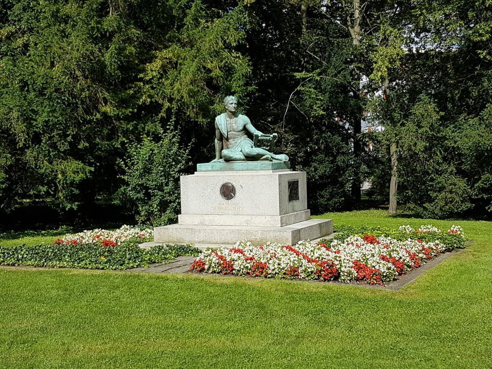 Denkmal fur Heinrich von Kleist景点图片