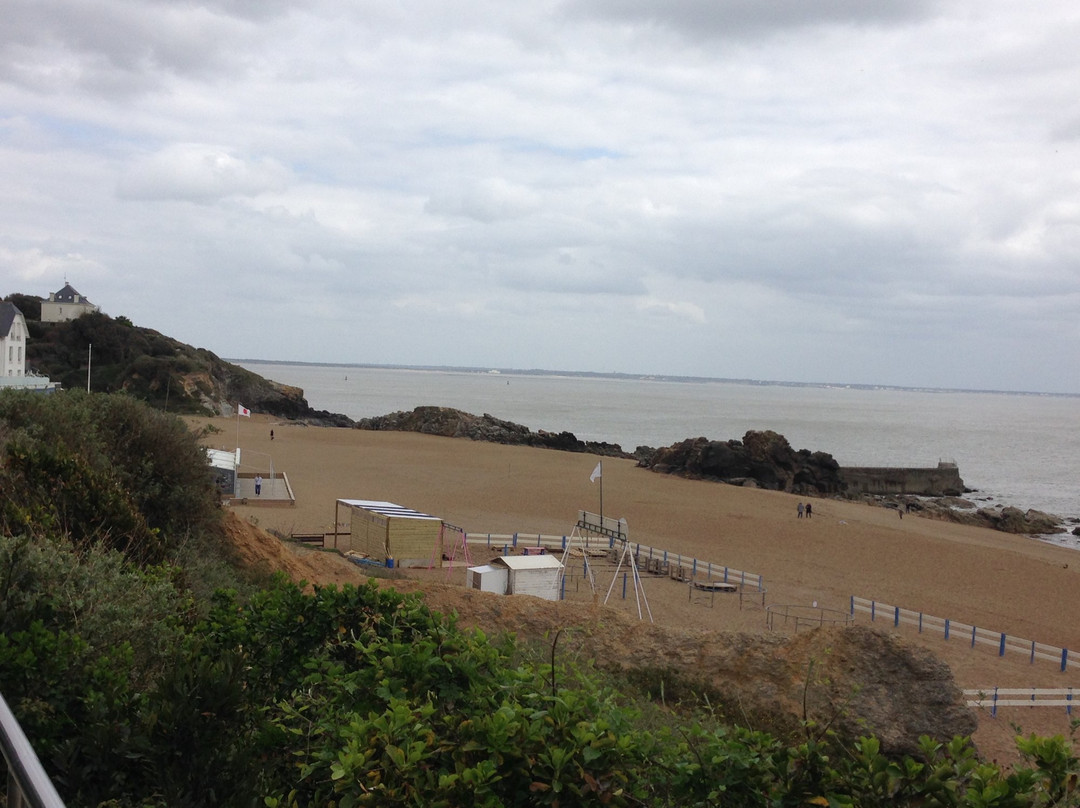 Naturist Beach Les Jaunais景点图片