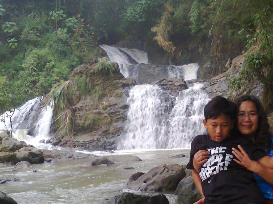 Tujuh Bidadari Waterfall景点图片