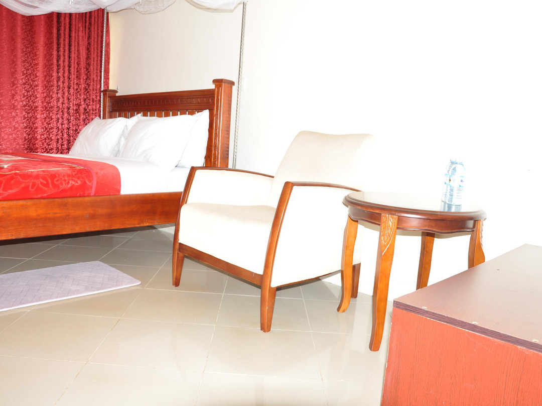 Esquire Inn Entebbe主图