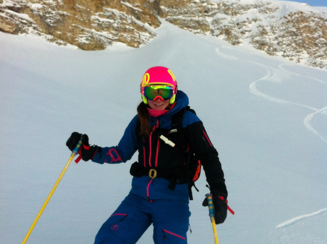 Ski Instructor Lynn Mill-伊泽尔谷必去景点