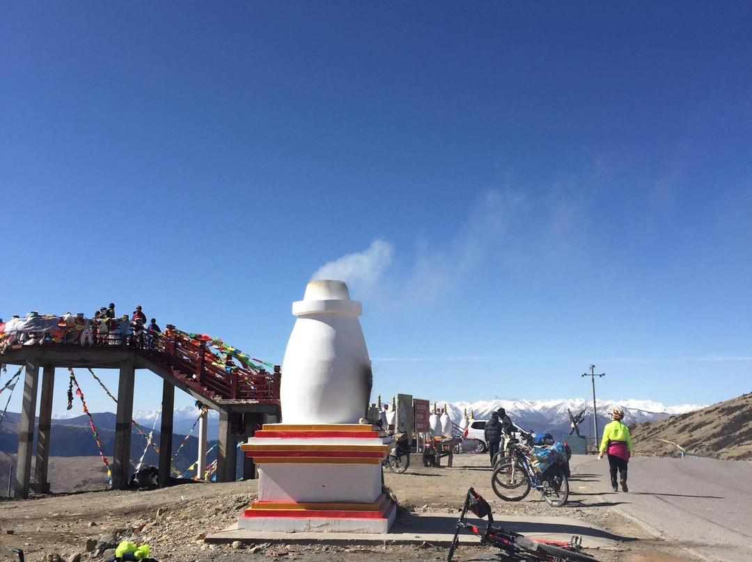 怒江山-八宿县必去景点