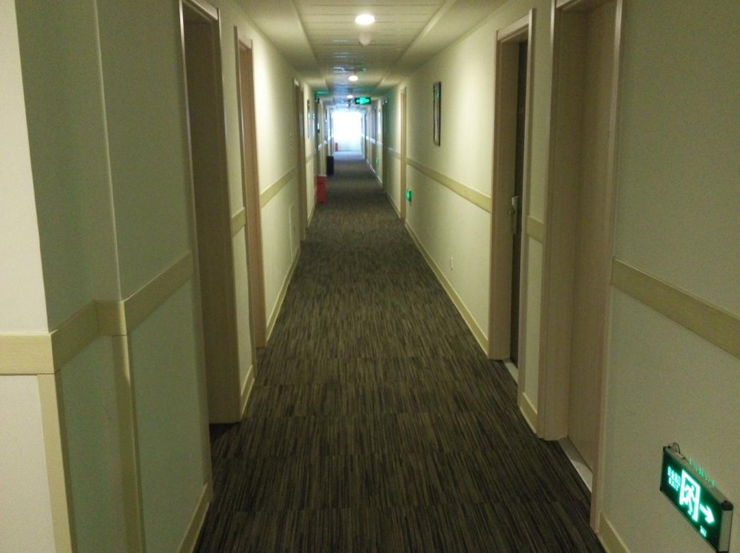 鹤壁锦江之星兴鹤大街裕隆购物广场店主图