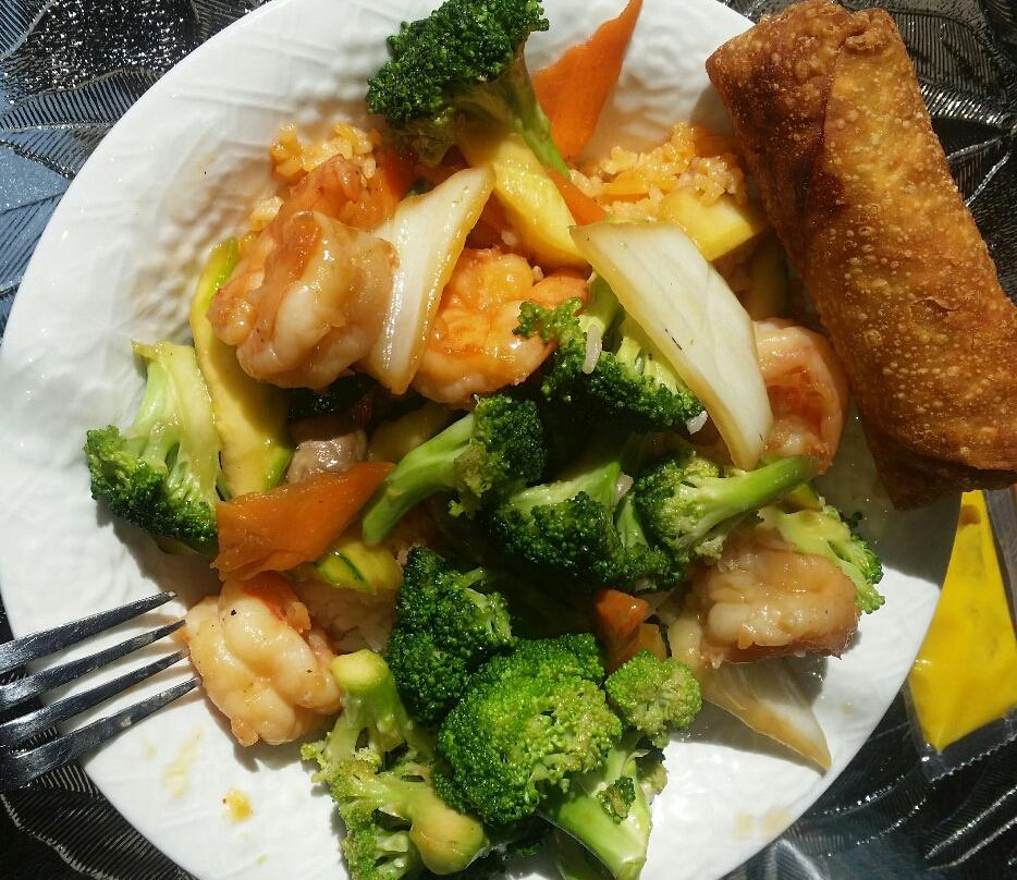 Hot Wok Asian Cuisine