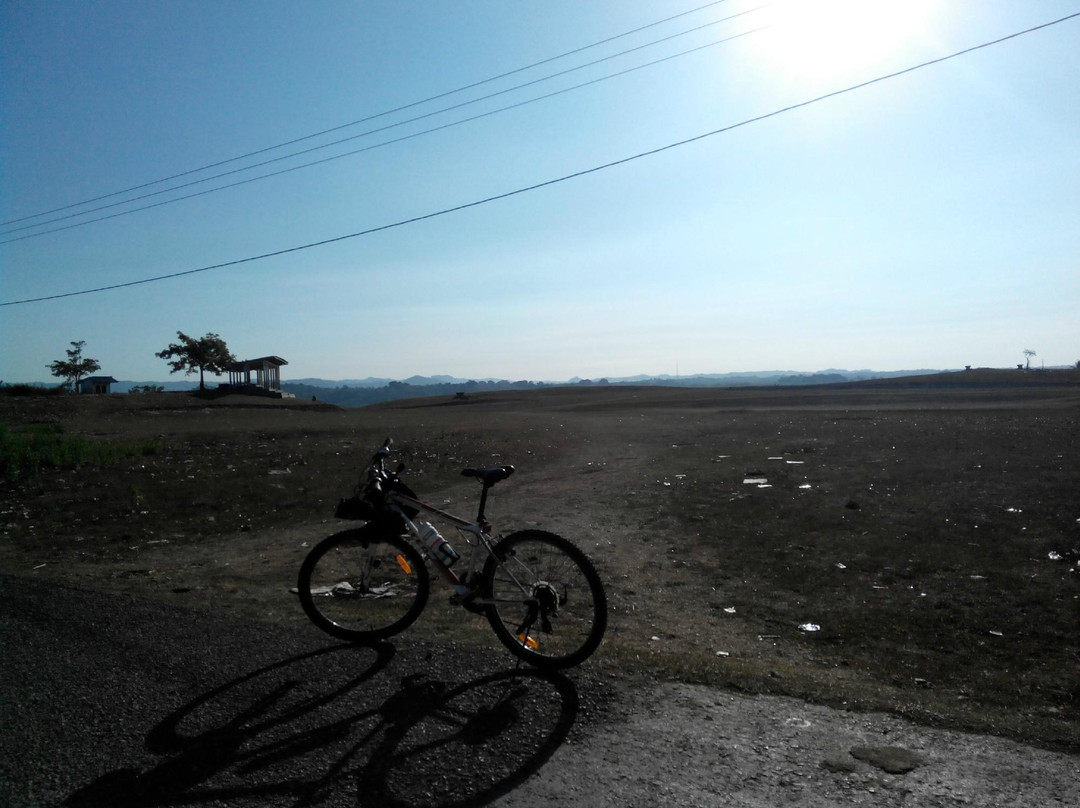 Pasola Lamboya Field景点图片