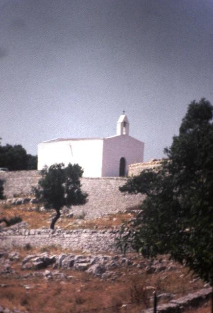 Chiesa San Michele in Frangesto-莫诺波利必去景点