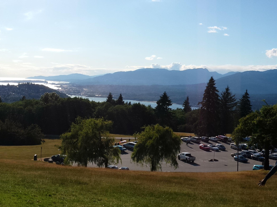 Burnaby Mountain Park-本那比必去景点