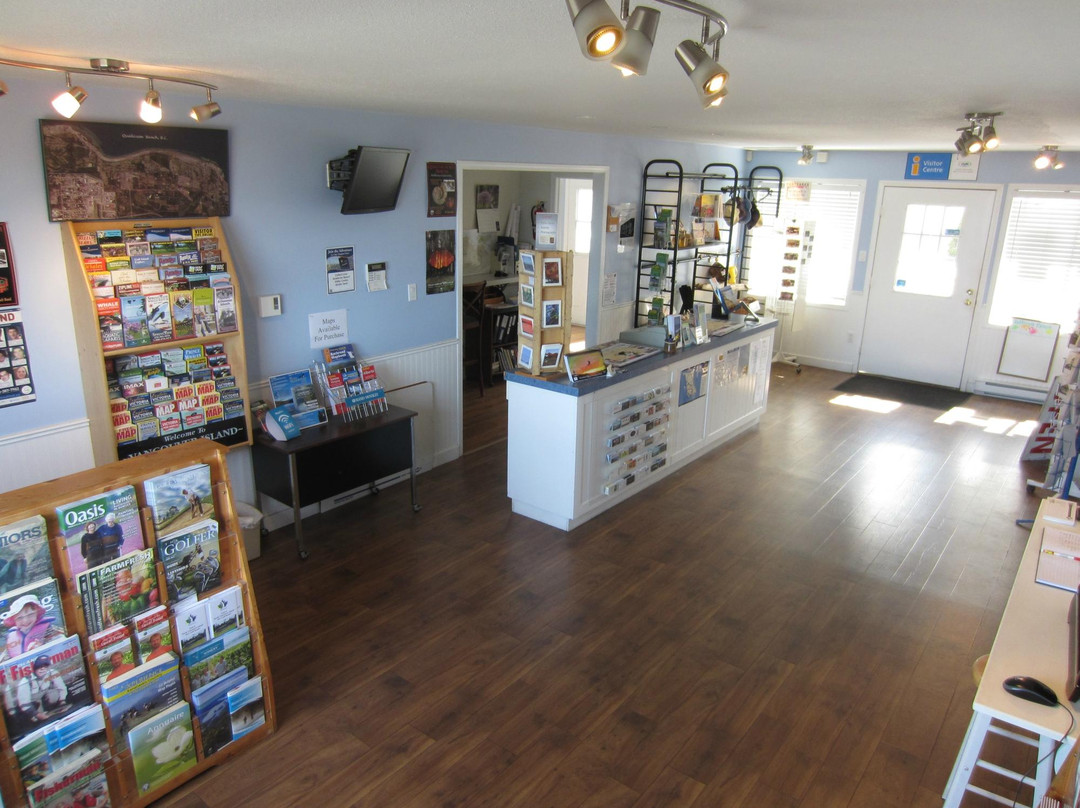 Qualicum Beach Visitor Information Centre景点图片