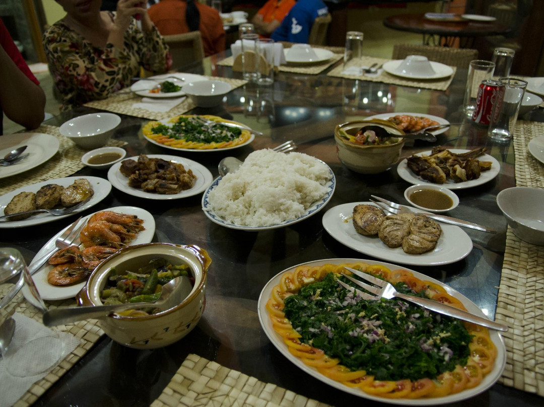 Basco餐馆和美食-Octagon Bed and Dine