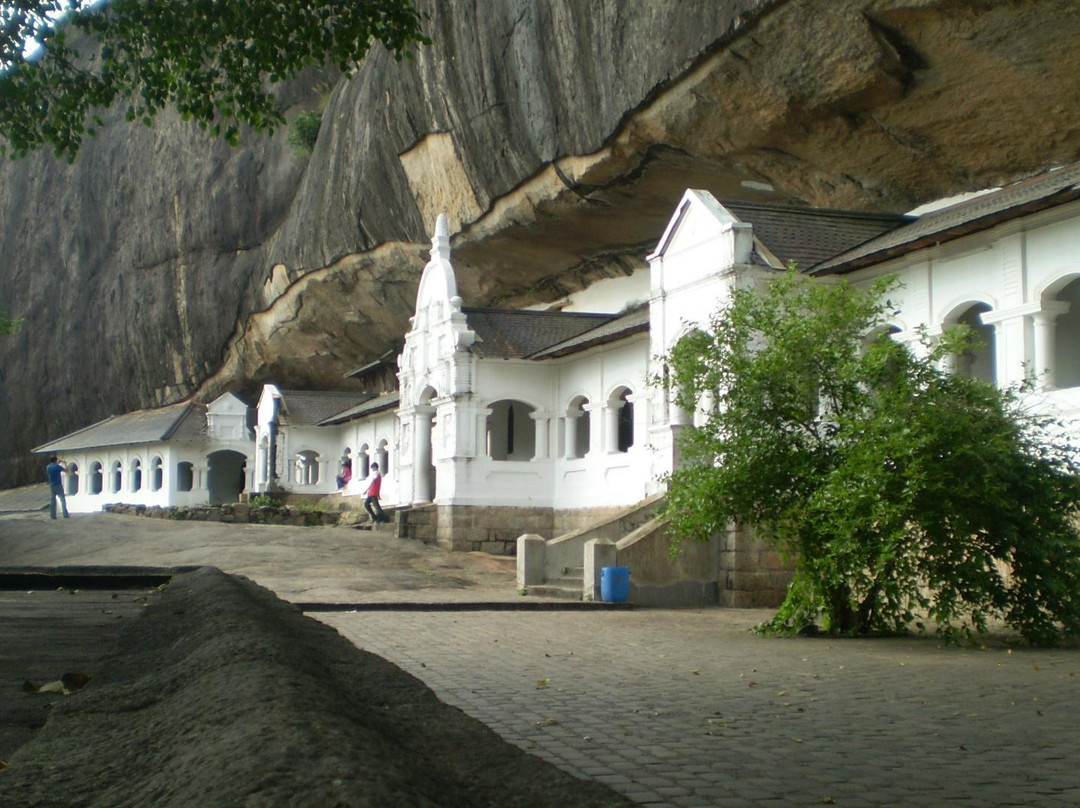Sri Land Tours景点图片
