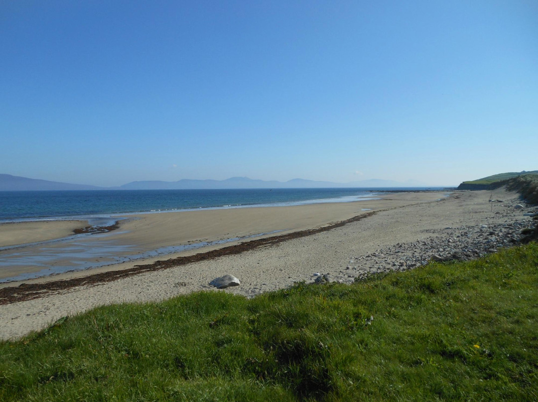 Carrowmore Beach景点图片