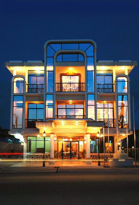 Little Rock Suites
