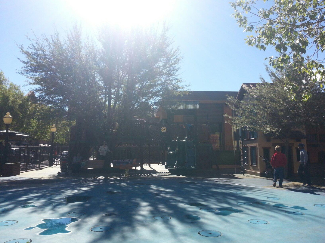 拉斯维加斯市镇广场-拉斯维加斯必去景点