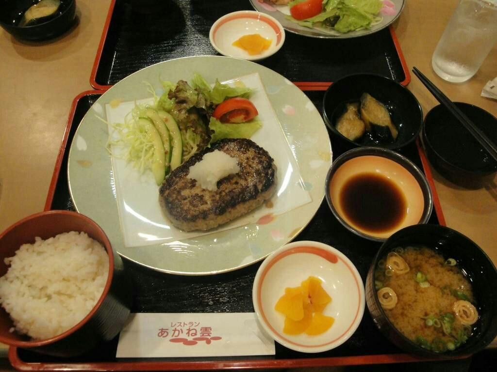 Michi-no-Eki Tsuwanoonsen Nagominosato-津和野町必去景点