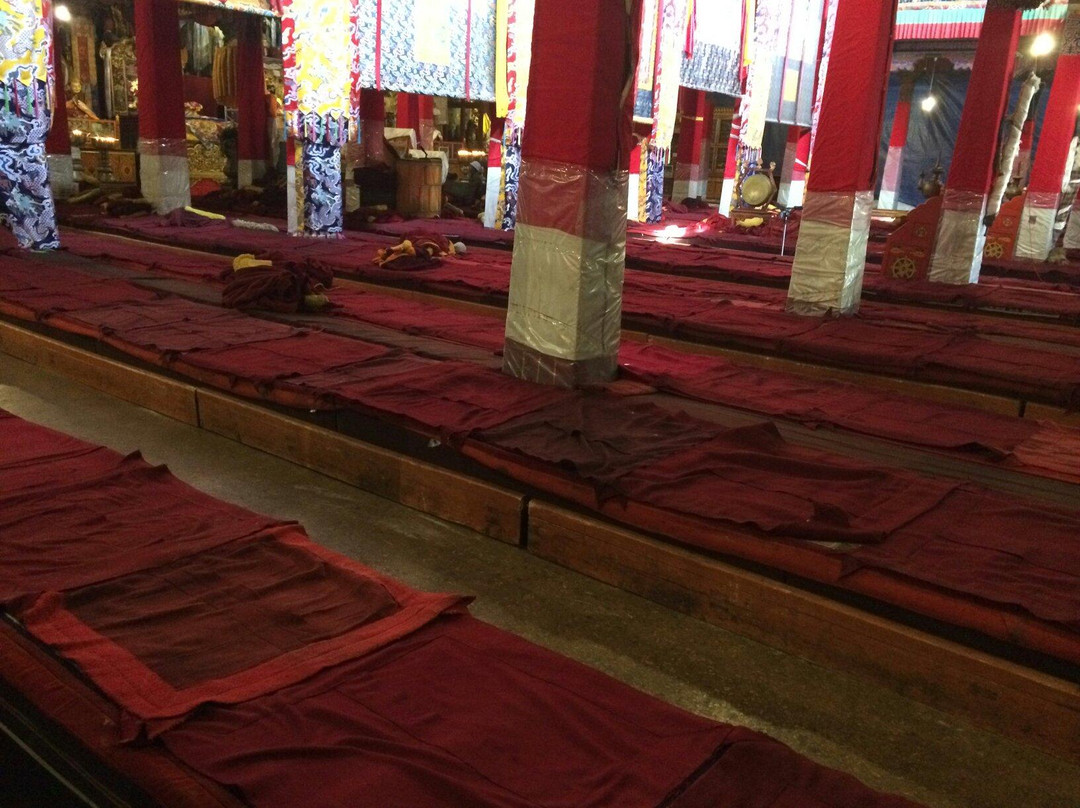 吉如拉康寺-乃东县必去景点