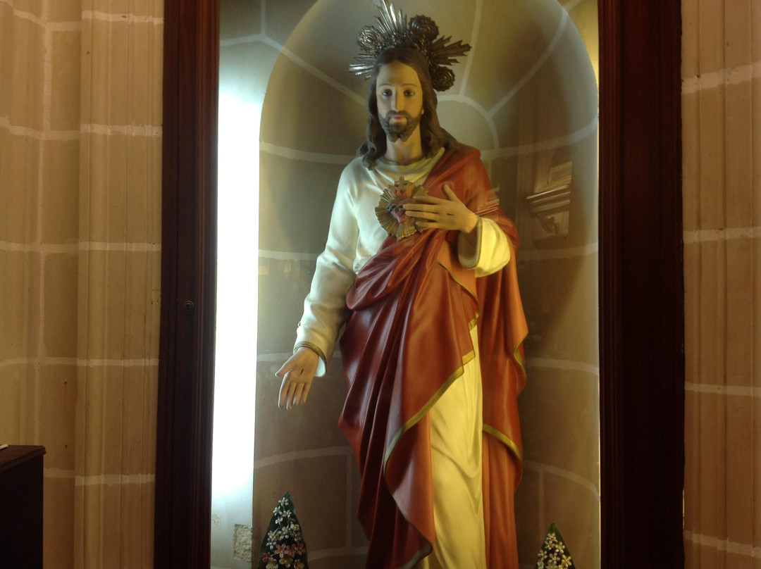 Holy Trinity Church景点图片