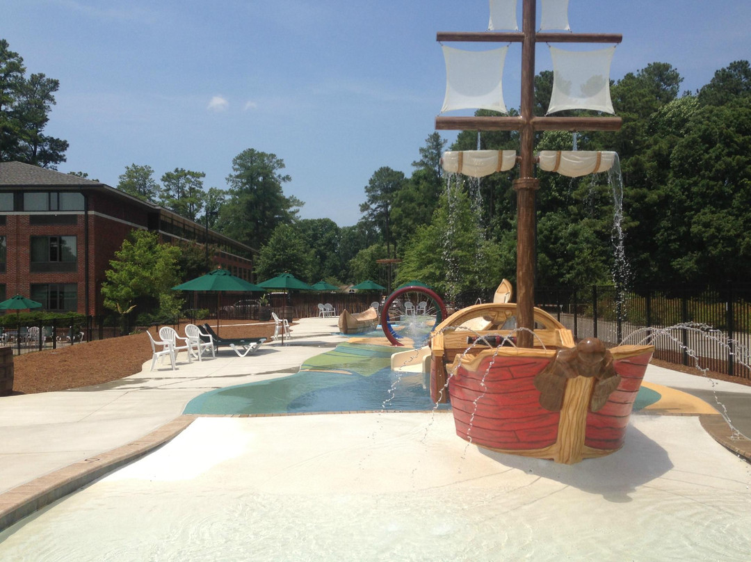 威廉斯堡殖民地区伍德兰套房酒店