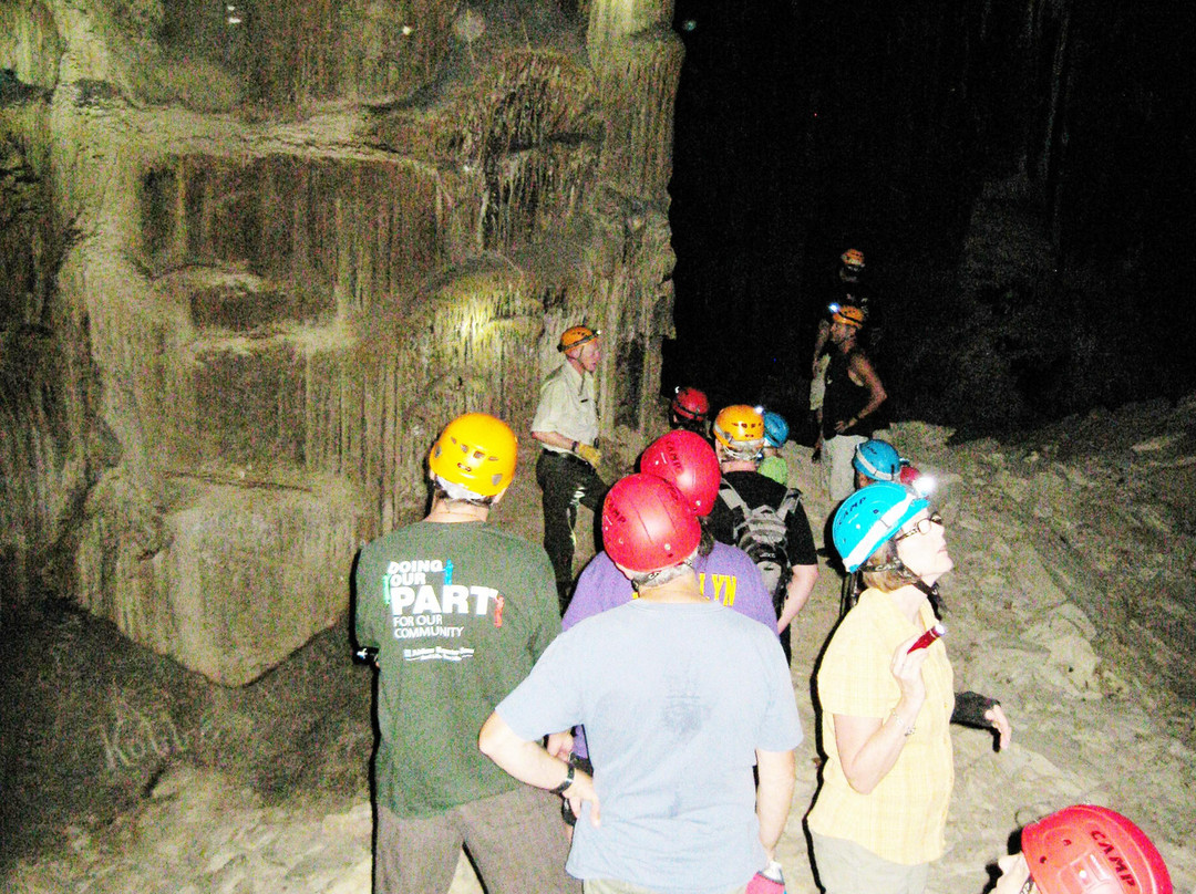 Kickapoo Cavern State Park-Brackettville必去景点