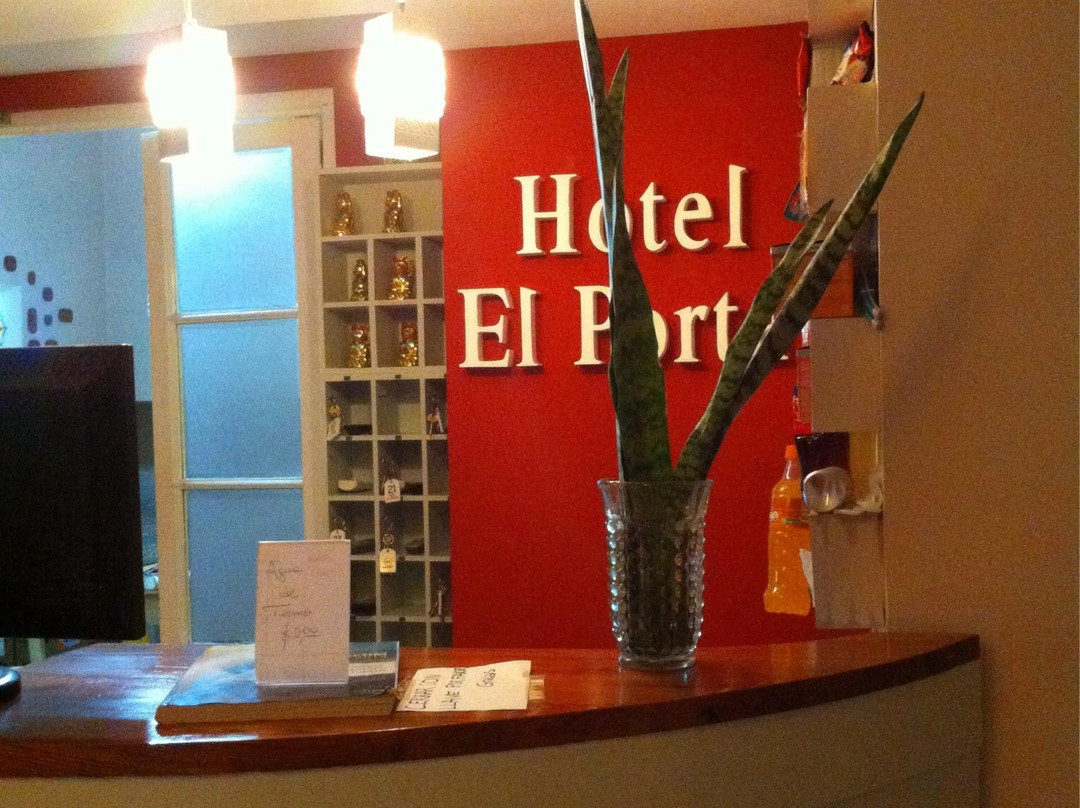 Hotel El Portal主图