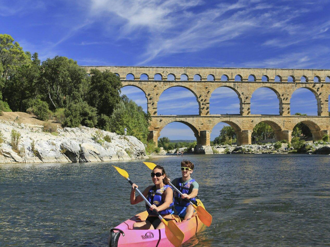 Canoe Collias