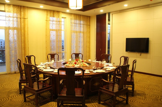 德百温泉度假村主图