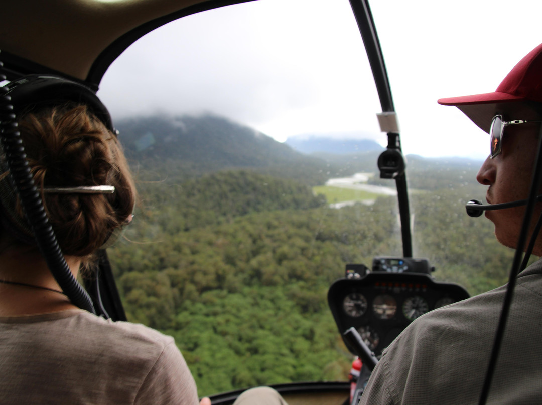 Greenstone Helicopters day tours景点图片
