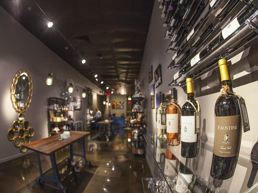 The Tasting Room by Faustini Winery景点图片