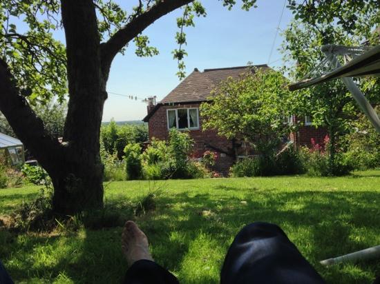 Orchard House-客卧