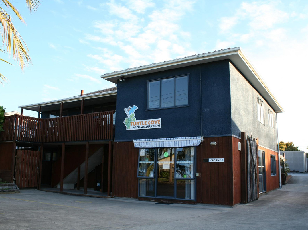 龟洞住宿酒店