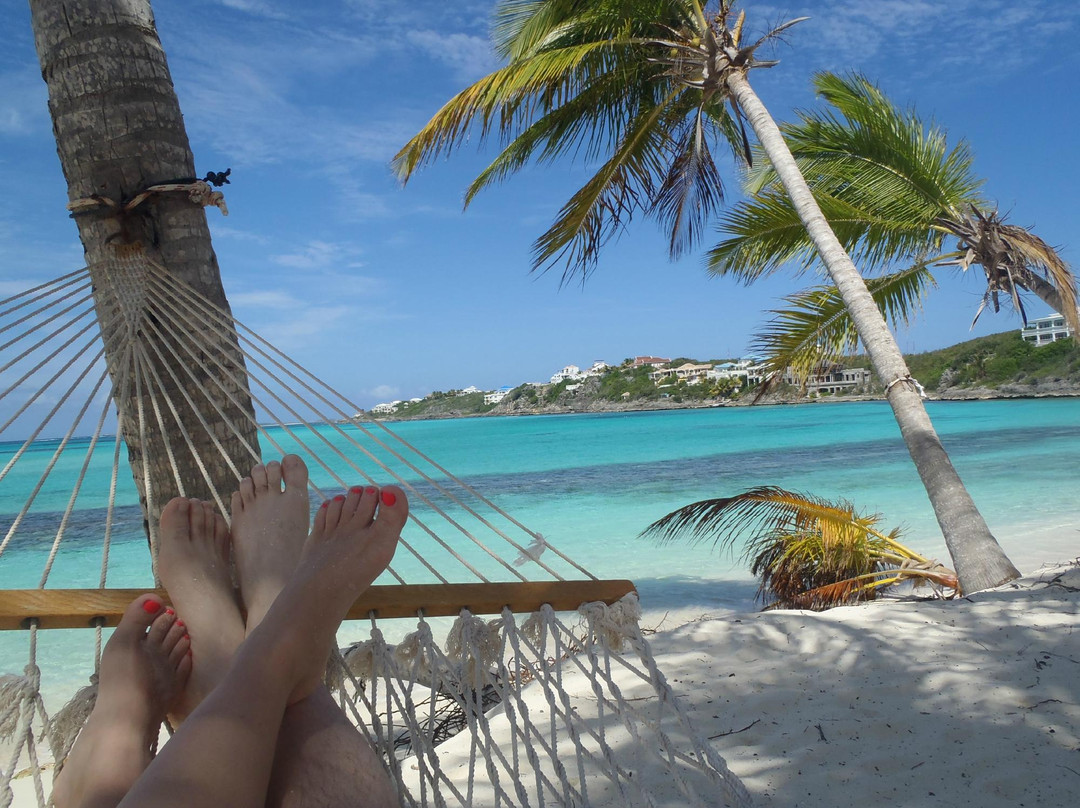 Gwen's Reggae Bar & Grill-West End Village必去景点