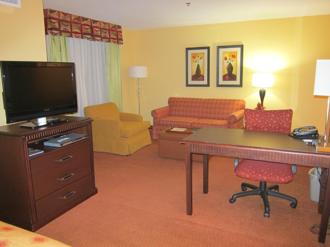里诺酒店住宿-里诺希尔顿惠庭套房酒店