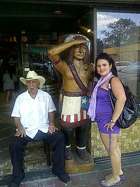 第八街-迈阿密必去景点