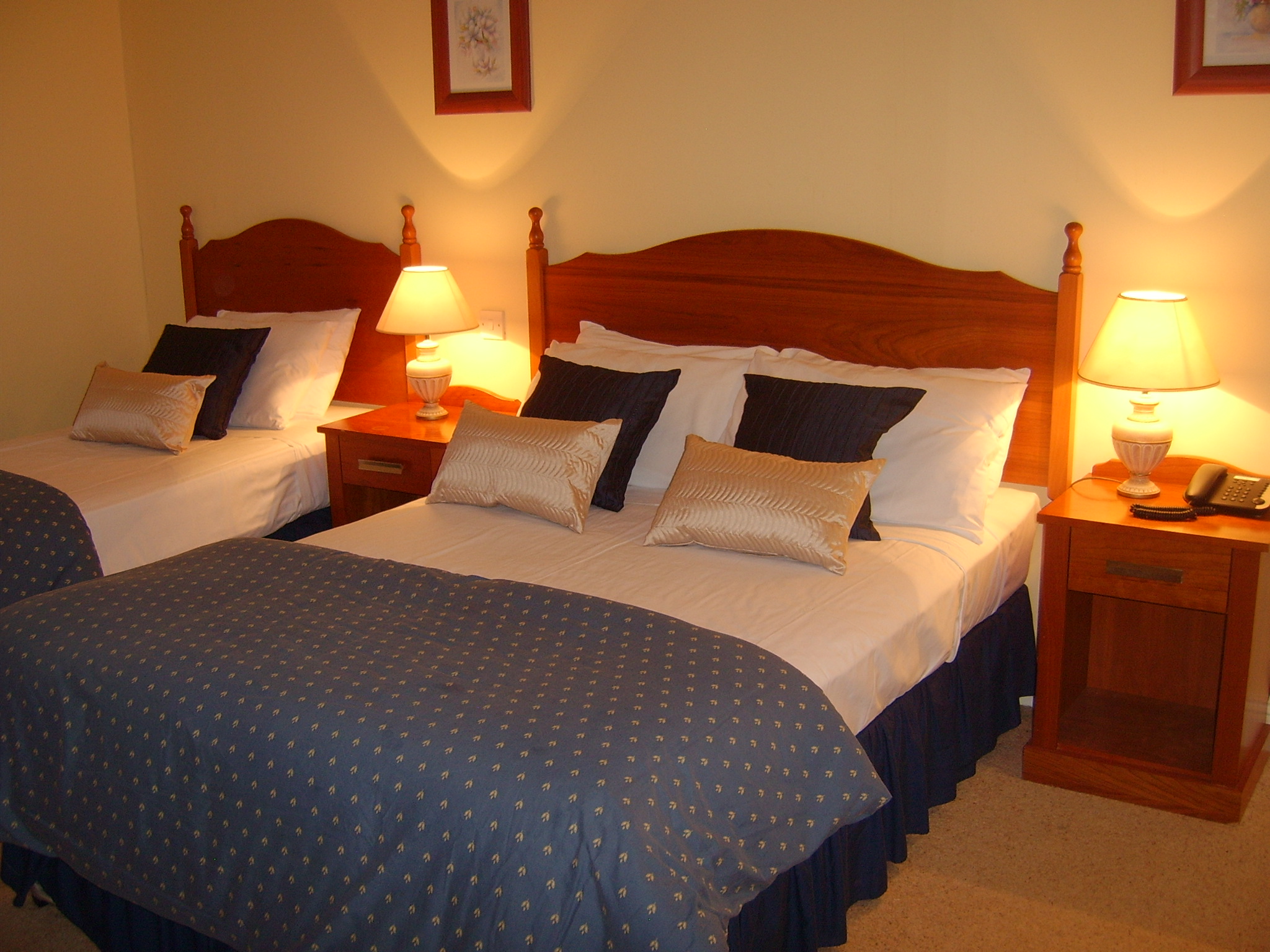 Tudor House Guest House-官方